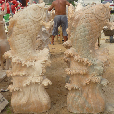 供应园林石雕喷水鱼鲤鱼雕塑 动物喷水雕塑 石料工艺品 石雕